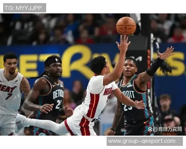 本赛季新东家表现抢眼鲍威尔场均得分领先KD小波特紧随其后 本赛季新东家表现抢眼鲍威尔场均得分领先KD小波特紧随其后