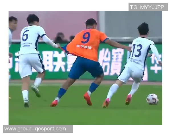 瓦科制造点球机会却被赵博扑出泰山与浙江依然战成平局