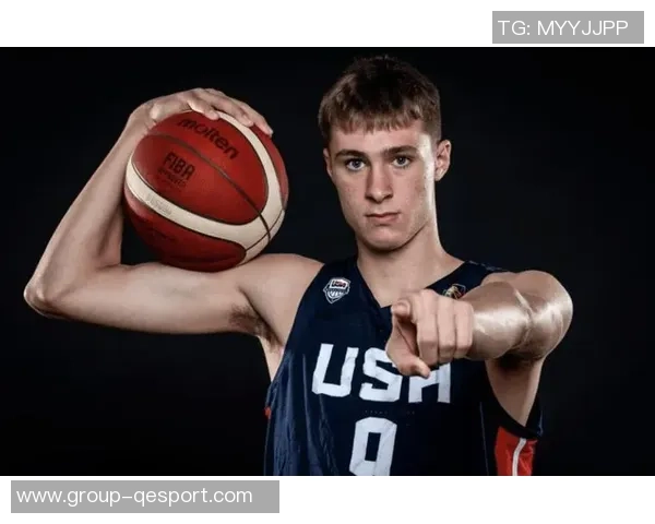 弗拉格砍下29分展现潜力基德赞其18岁能精准理解并执行战术要求